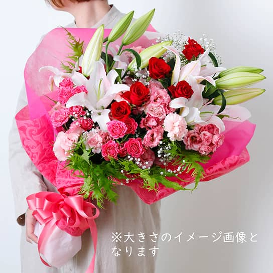 花束 ¥11,000（税込） H75cm W45cm
